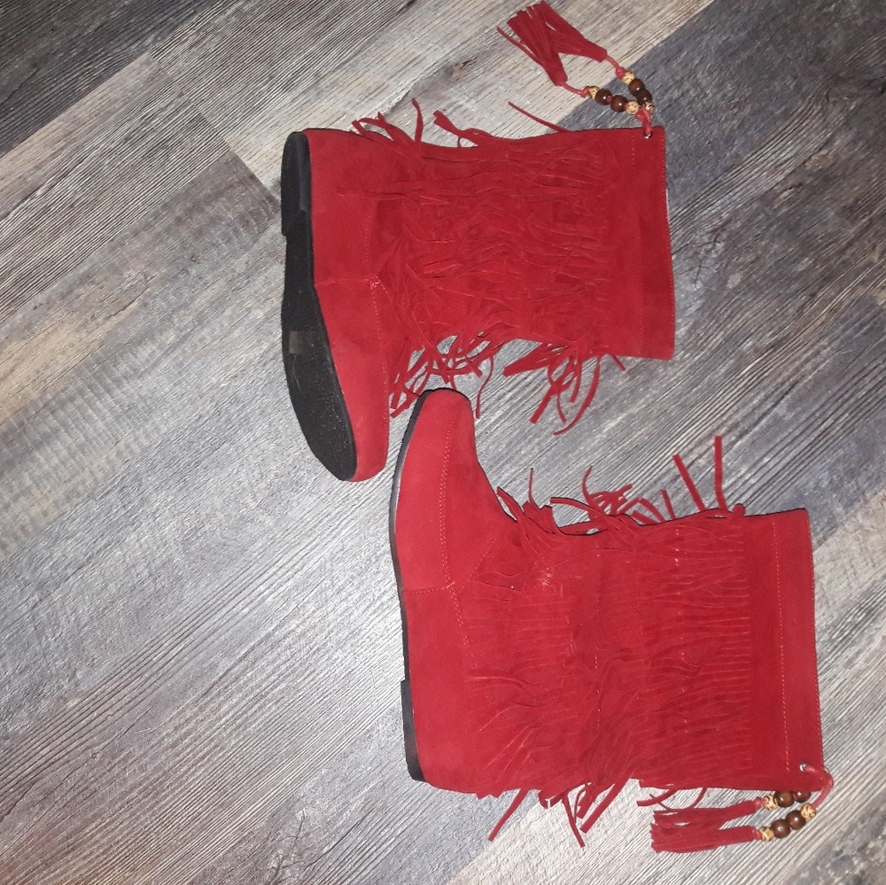 Never worn red frayed boots size 8.5